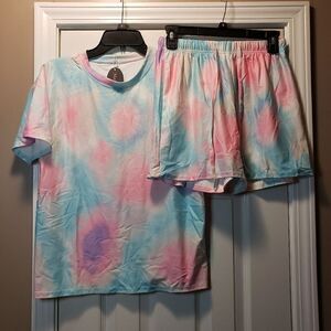 2pc Loungewear set Size Medium (NWT)
